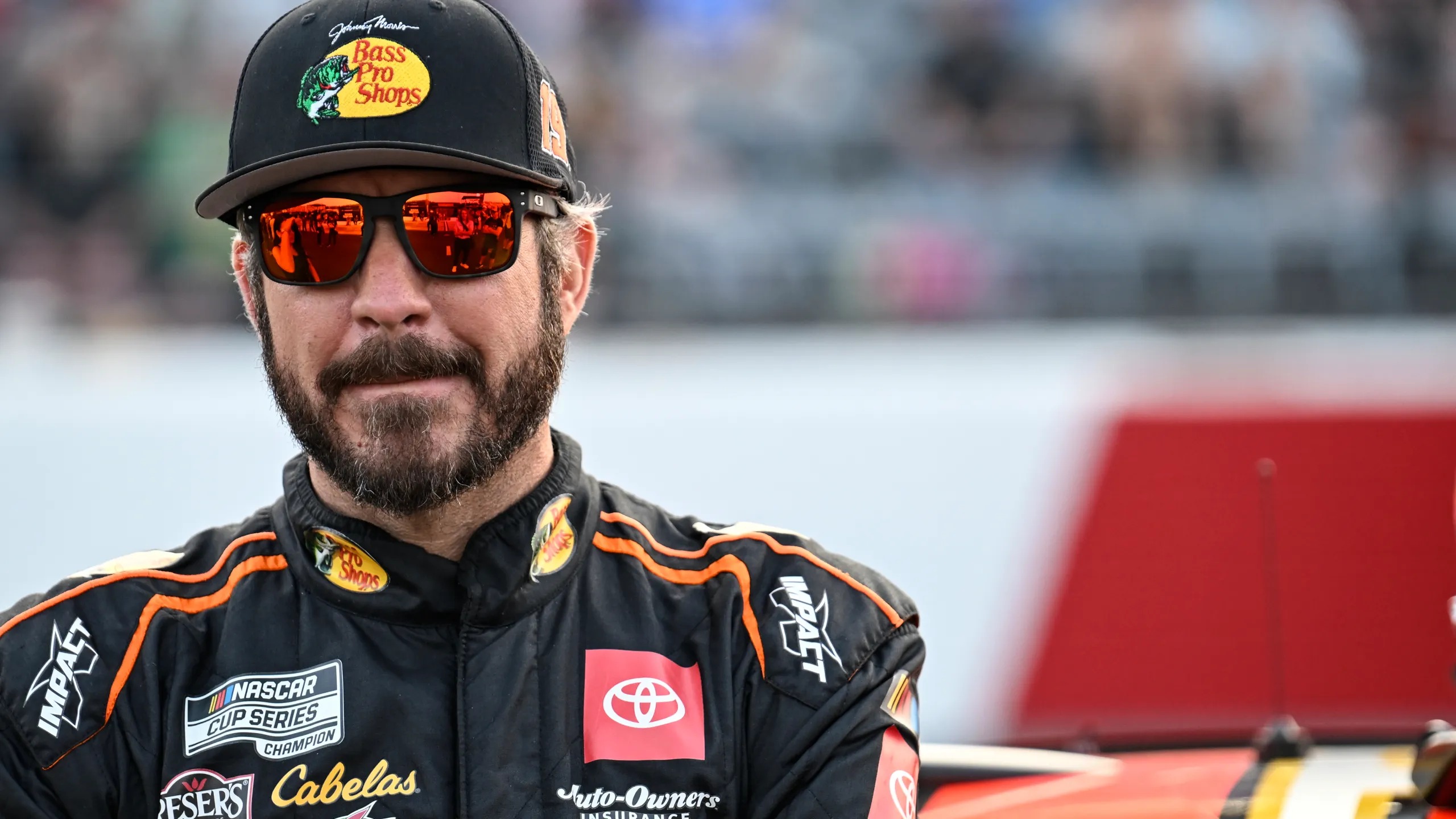 GOOD NEWS: NASCAR Top Talented Key Star Martin Truex Jr Of Joe Gibbs Racing Announce To Add One Year To Race In NASCAR….see why