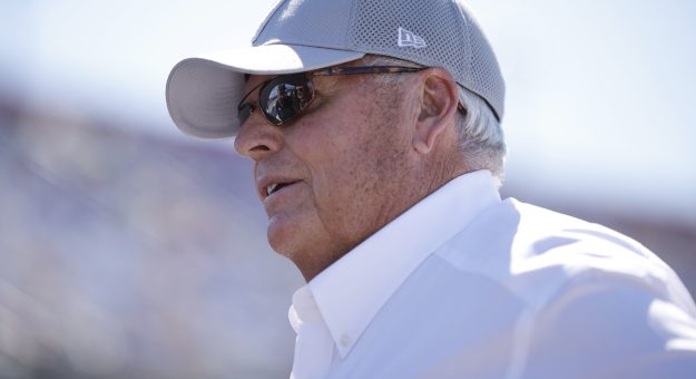 So Bad: Angry Rick Hendrick  force to sale Hendrick Motorsport due to Unnecessary Distraction At  at NASCAR…