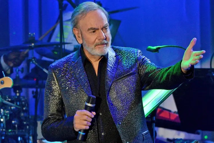 Heartbreaks:American singer-songwriter Neil Diamond is Gone just now after Devastating news….