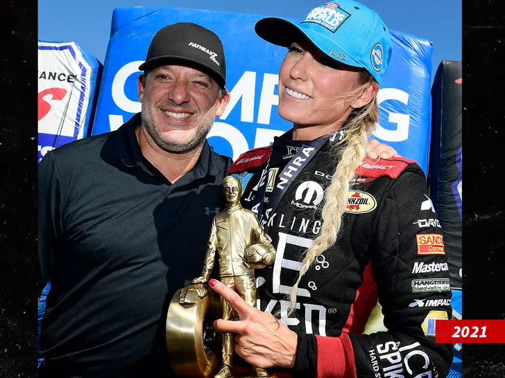 DOUBLE CELEBRATION: As Legend Tony stewart celebrate his wife Leah Pruett Birthday last month Another wonderful turn on……….