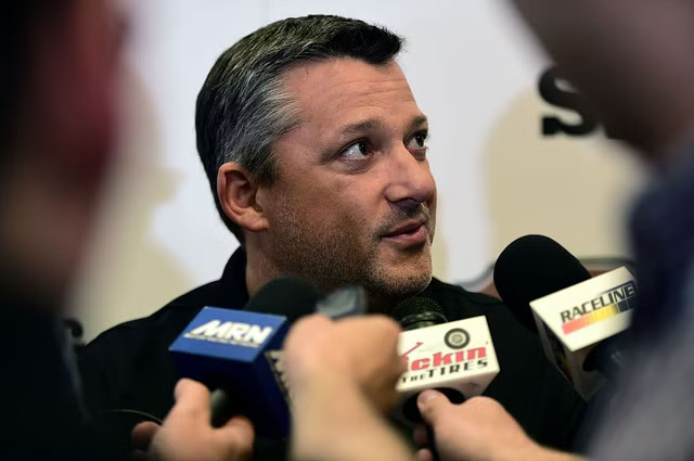 SHOCKING BNEWS: Eldora Speedway Owner Tony Stewart Announce his stepping Down due to the mis……… 