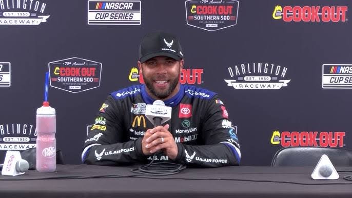 Dramatic occurrence in 23XI Racing Bubba wallace Declares HIS departure from stock Car Racing amidst ongoing fans Criticism….