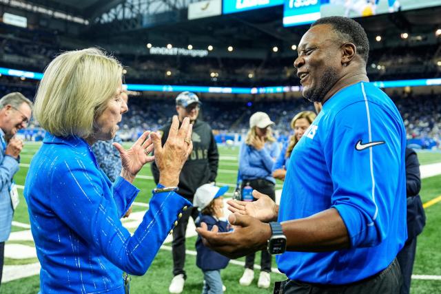 New Chapter : Lions owner Sheila Ford Hamp  officially Announces Return of Detroit Lions Legend Barry Sanders in 2025 as New Co-Owner